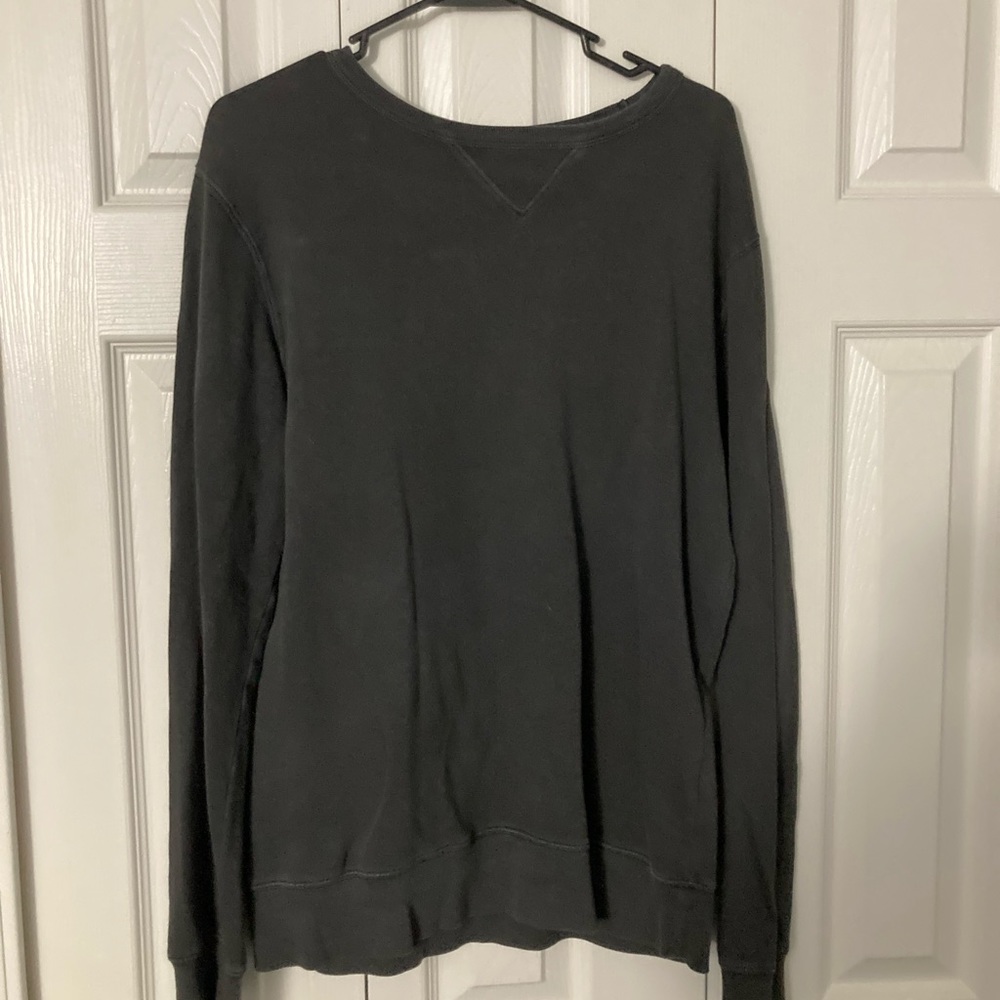 Old navy crew neck sweatshirt